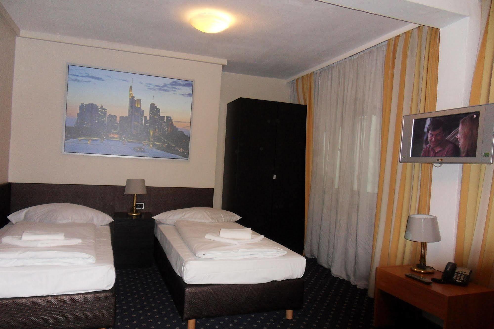 Carlton Hotel Frankfurt am Main Kültér fotó